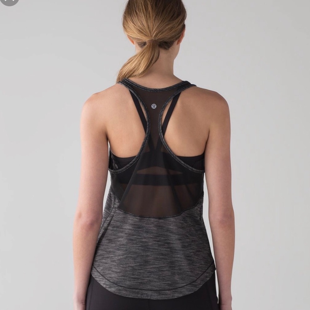 Lululemon long distance tank never worn!